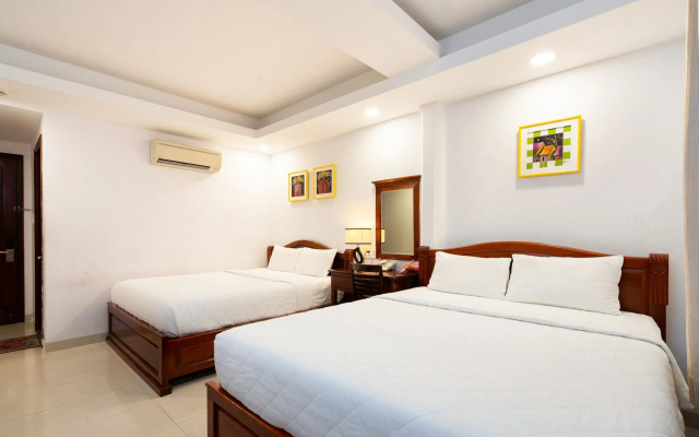 Hoang Hoang Hotel – Guest Rooms – Ho Chi Minh City