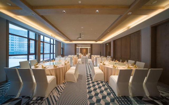 Holiday Inn Jilin Beidahu by IHG