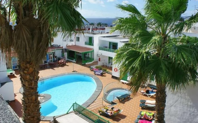 Elena Apartments