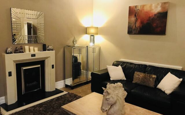 Lux Aparts Leeds Bradford Airport