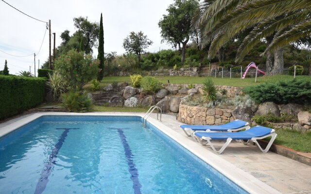 Cozy Holiday Home With Nice Terrace and Fenced Private Pool, Near Platja D'aro