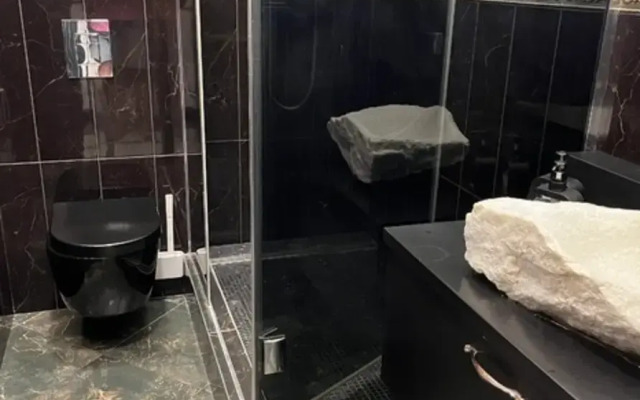 Апартаменты Эль Апарт на улице Максима Горького 242