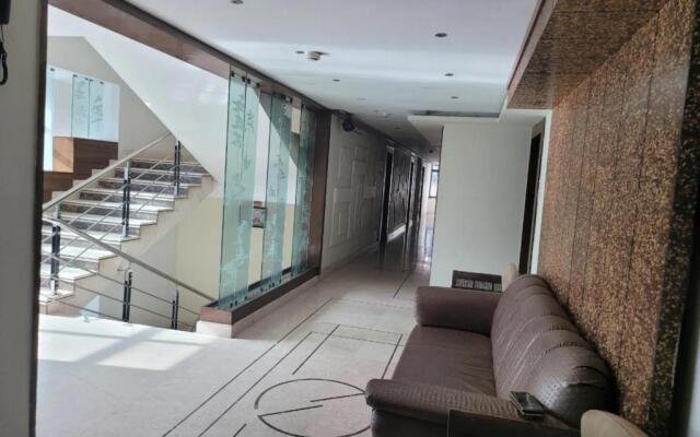 Fabhotel Raj Residency Ii
