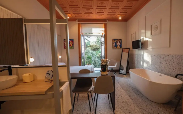 Des Bains Chambre & Suite