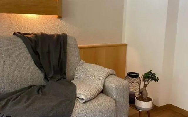 Aparts Handle und Haus Bergblick