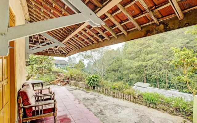 SPOT ON 92414 Hotel Pereng Sari