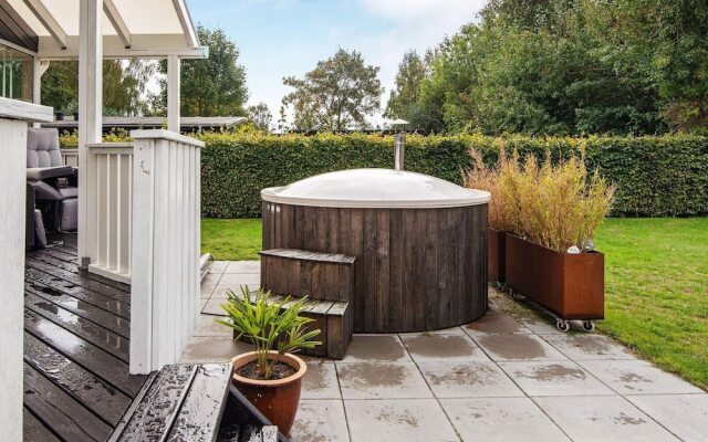 7 Person Holiday Home in Juelsminde