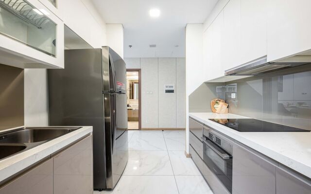 LANDMARK 81 Luxury Riverside Retreat