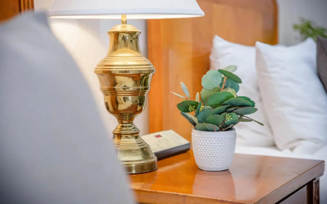 Ortigas CBD Near Business & Shopping Hubs