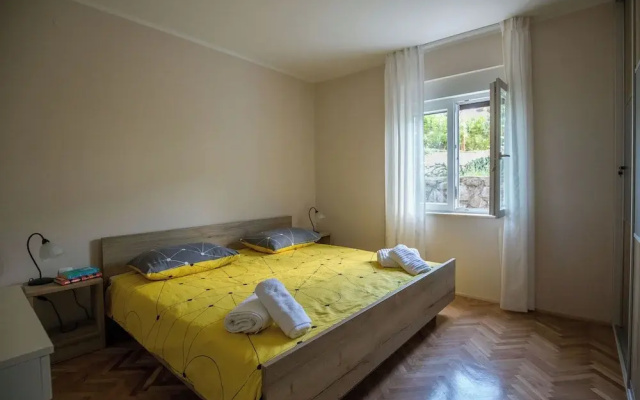 Apartment Josip