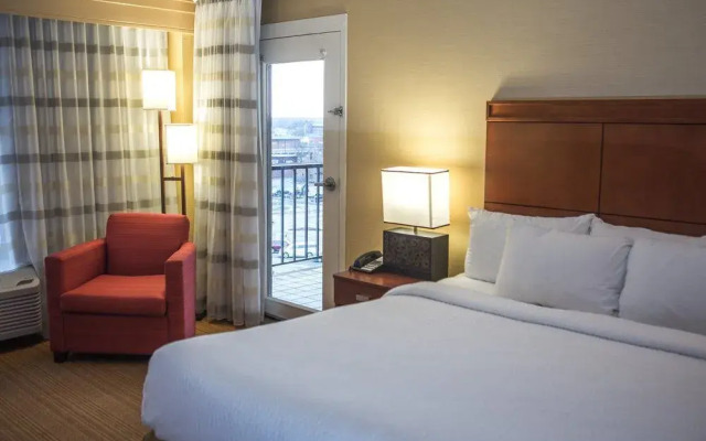 Courtyard Springfield Downtown