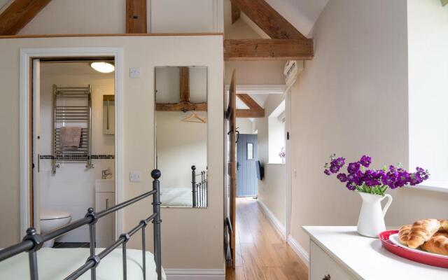 The Cow Shed, Modern Barn Conversion, Kenilworth