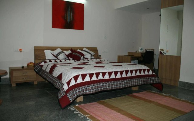 Serenity Inn Elite