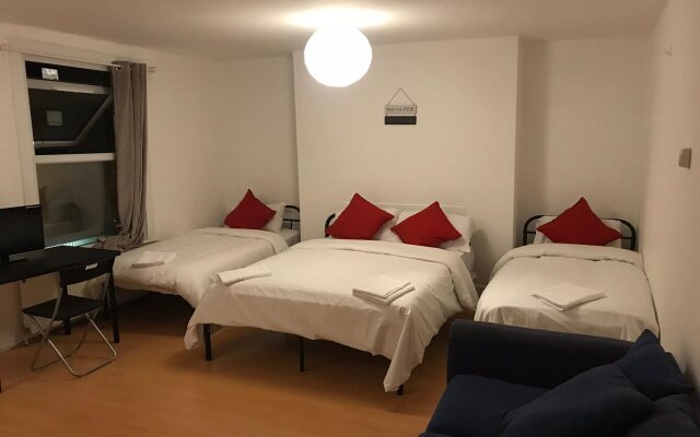 Poplar Guest House