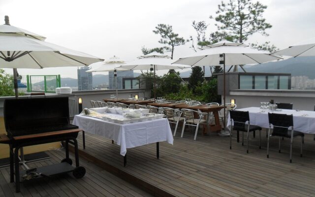 Urban Boutique Hotel