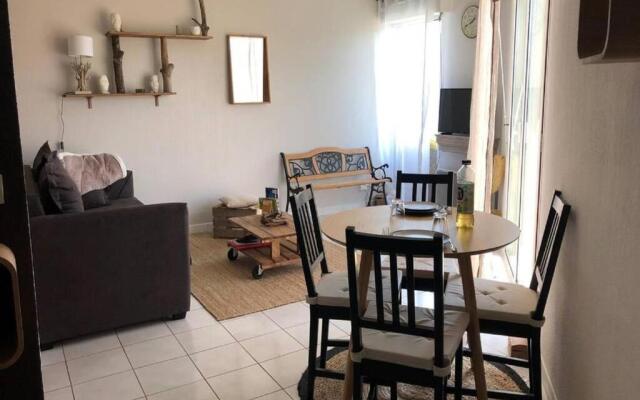 Cocon avec Balcon Proche Centre