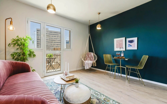 Trendy Balcony Apartments, Ben Yehuda St, Jerusalem