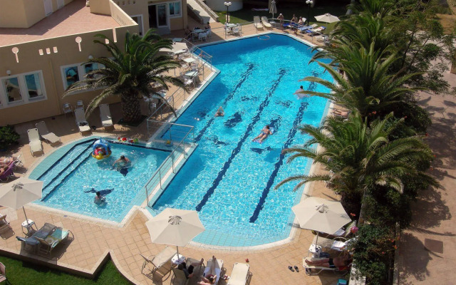 Sunny Bay Hotel