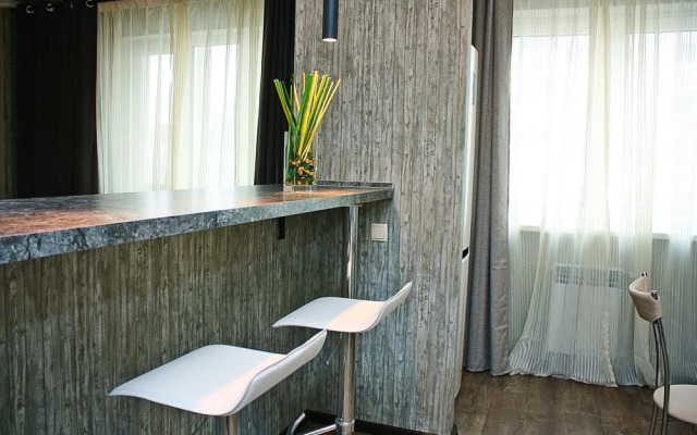 Alliance Apartments on Osrovskogo Street