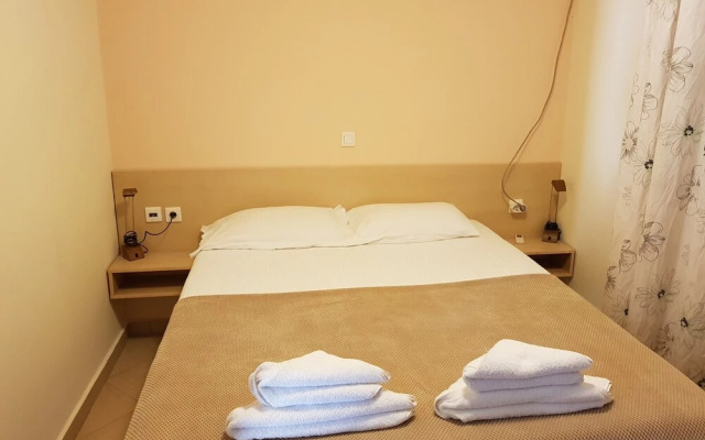 Corfu Glyfada Holiday Apartment 22