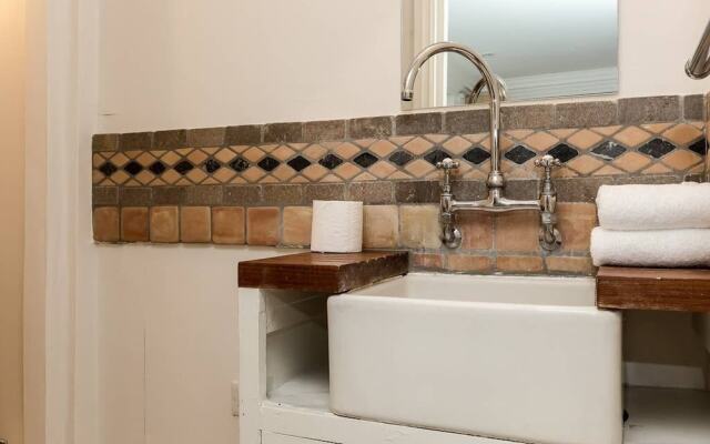 Beautiful 3br House in Knightsbridge