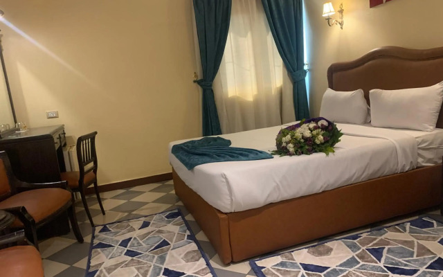 Holidays Express Hotel
