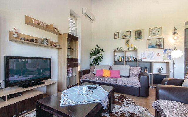 Stunning Home in Zrnovo With Wifi and 3 Bedrooms