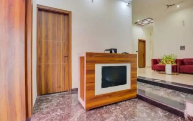 Shree Ji Hotel & Banquet