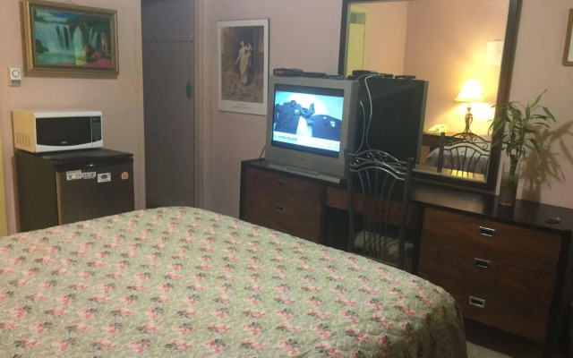 Mariner Motel