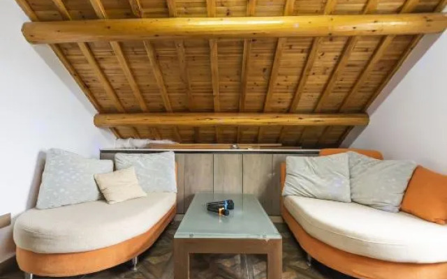 Shanghai LAN Resident hostel