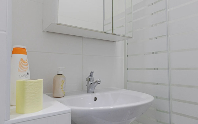 Enkplatz U3- Affordable 5BR shared Apt.