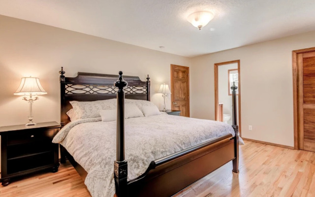 Manzanita Jewel MCA 619