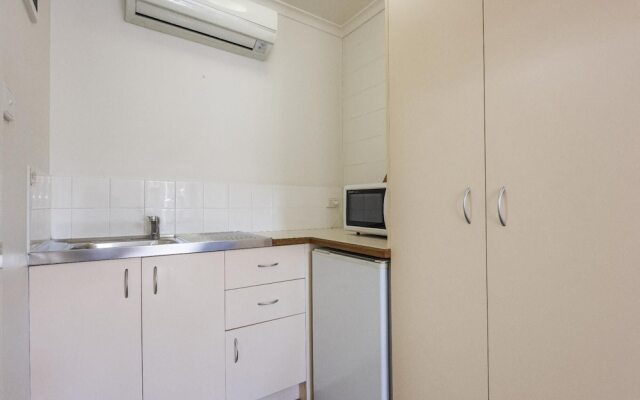 Bent Street Motor Inn