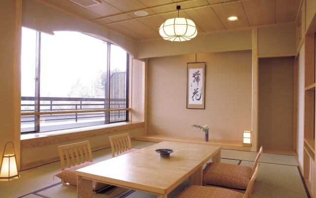 Wakakusa no Yado Maruei Ryokan