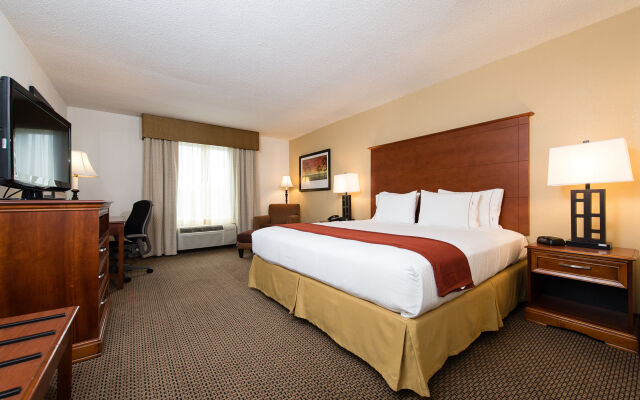 Holiday Inn Express & Suites Columbia-I-26 @ Harbison Blvd, an IHG Hotel