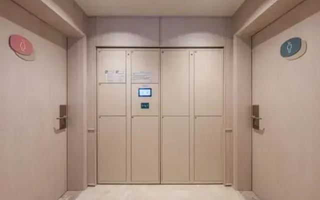 HanTing Hotel (Wuhan Baishazhou Yangsigang Yangtze River Bridge)