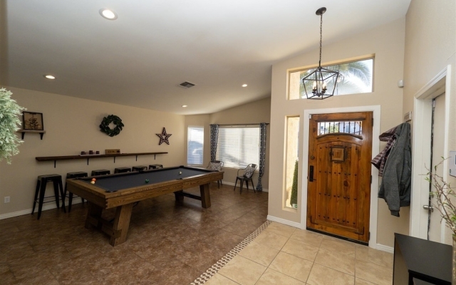 4046 Glendale