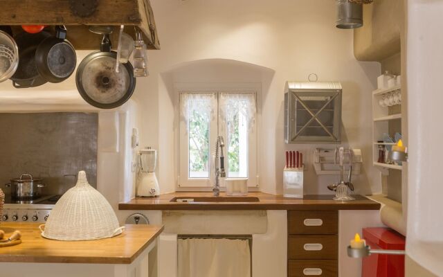 Kallos Villas & Suites
