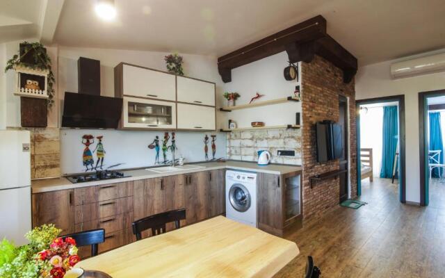 A lovely 2-bedroom apartment in central Tbilisi