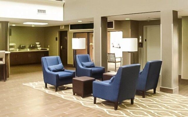 WyteStone Suites Potomac Mills