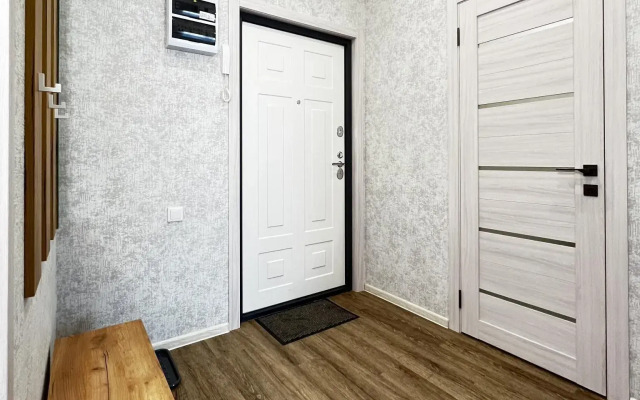 Apartments on Yasny Bereg 3 street