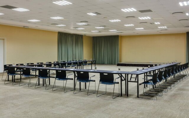 Protea Hotel by Marriott Benin City Select Emotan