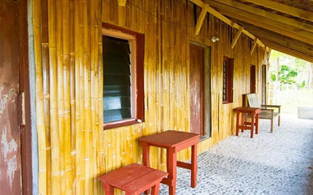 Nokome Backpackers