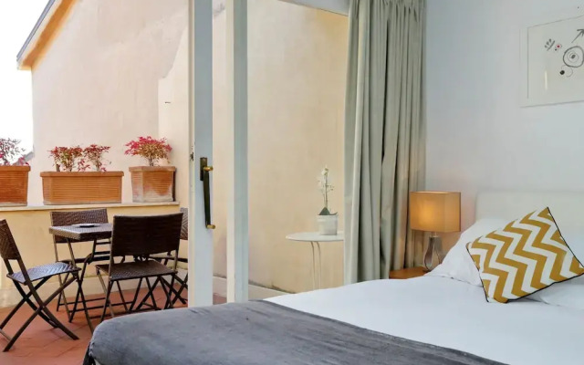 Monti Charme - My Extra Home