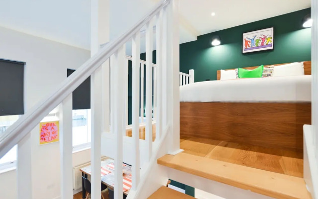 Spacious West Hampstead Apartment by Concept Apartments