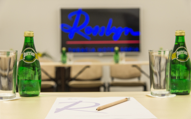 Rosslyn Thracia Hotel