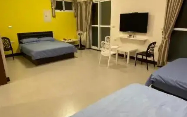Murakami Travel Guest House