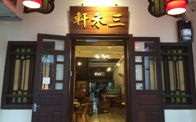Pavilion Coffee Guesthouse