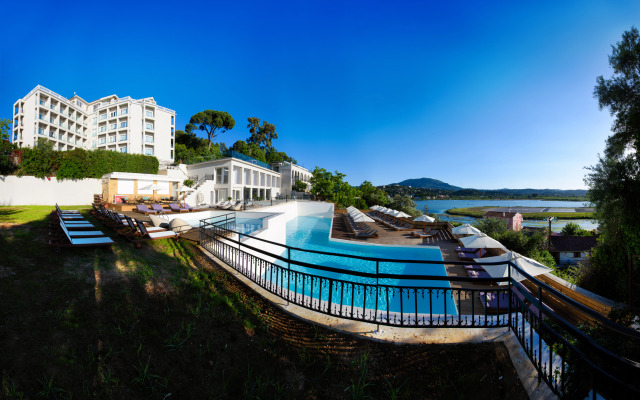 The Royal Grand Hotel