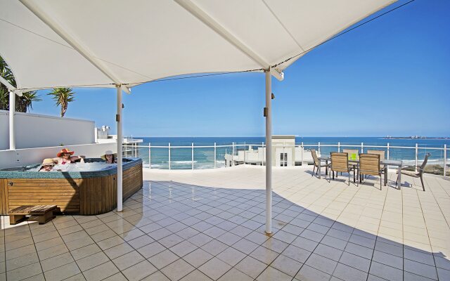 Aqua Vista Resort